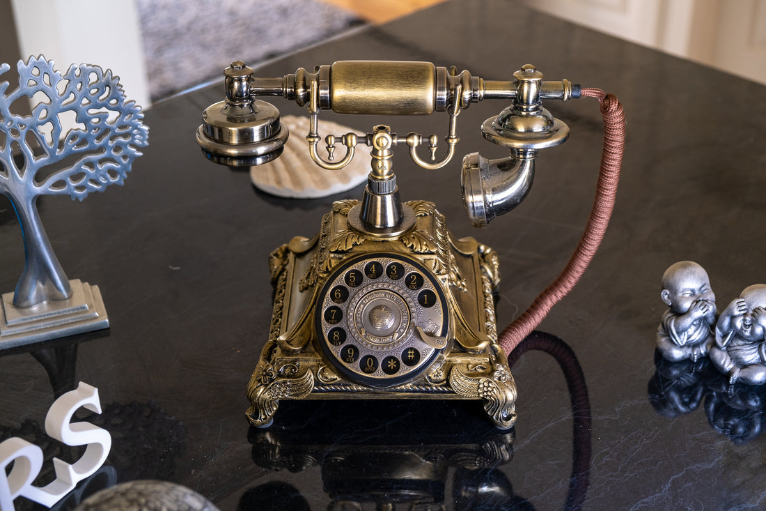 What is an Audio Guest Book? A Modern Twist on Wedding Memories