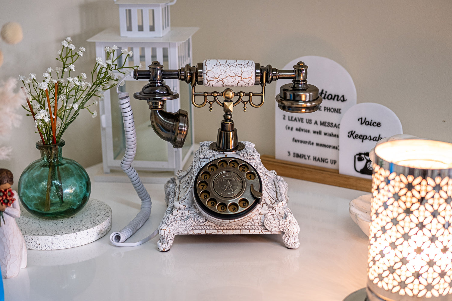Audio Guest Book White