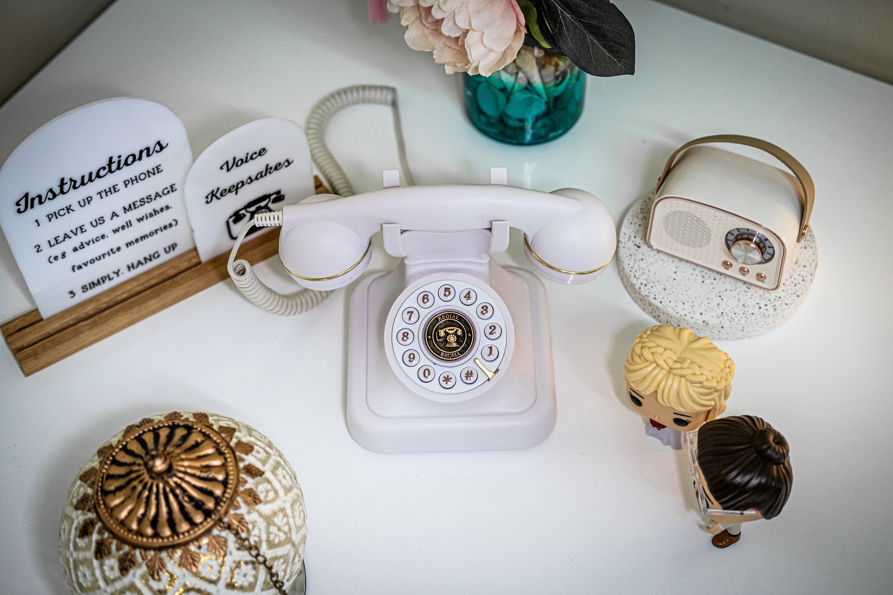 Audio Guest Book White